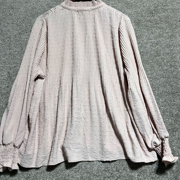 Cactus + Pearl Woman’s Light Pink Ruffle Dot Blouse Size Large - Picture 7 of 9